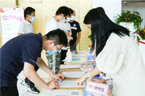 专业守护幸福晚年 武汉中老年婚介网，您的专属幸福顾问